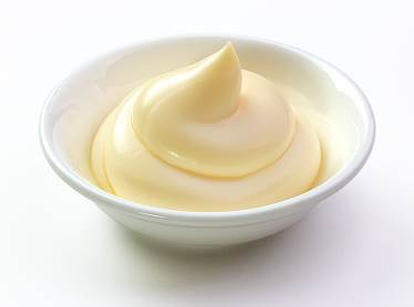 Mayonnaise olive oil and honey mask for hair