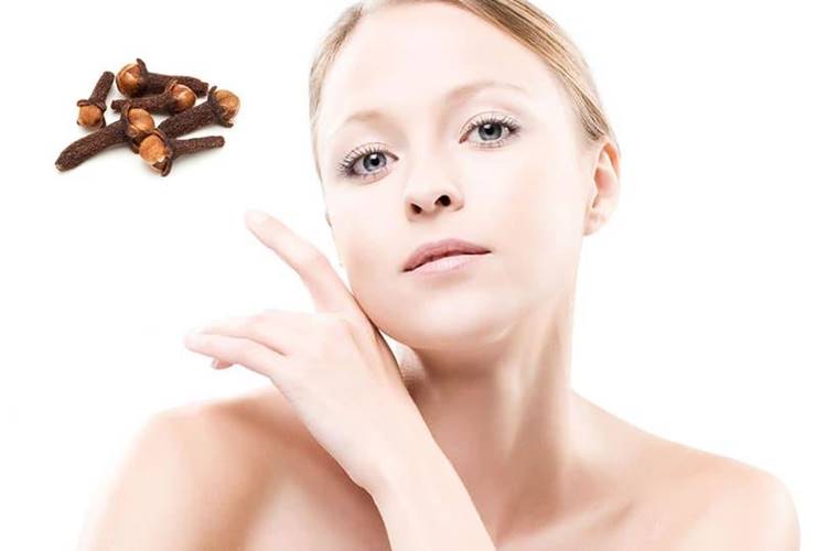 does clove water lighten skin