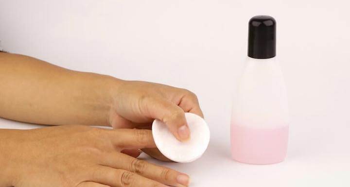 Does Nail Polish Remover Contain Acetone