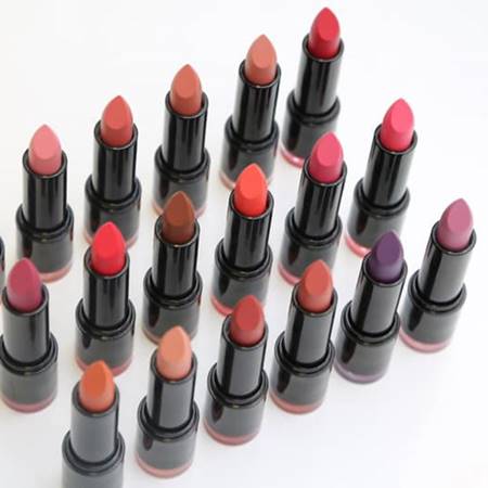 Difference between Matte vs. Satin Lipstick Choosing the Right One